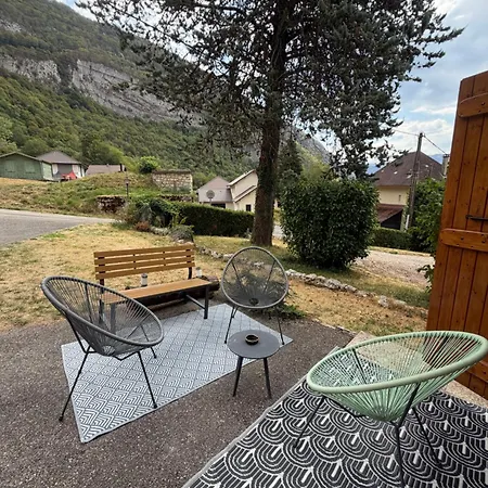 Dom wakacyjny Lecrin D Aiguebelette